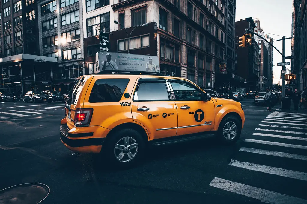 Taxi cabs services JFK Airport